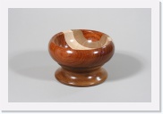 Acajou, érable, noyer et padouk * Maple, mahogany, padouk, and walnut * 800 x 534 * (234KB)